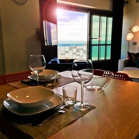 サヴォーナModern & Bright Flat - 2 Min From The Seaアパートメント エクステリア 写真