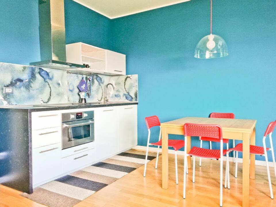 サヴォーナModern & Bright Flat - 2 Min From The Seaアパートメント エクステリア 写真