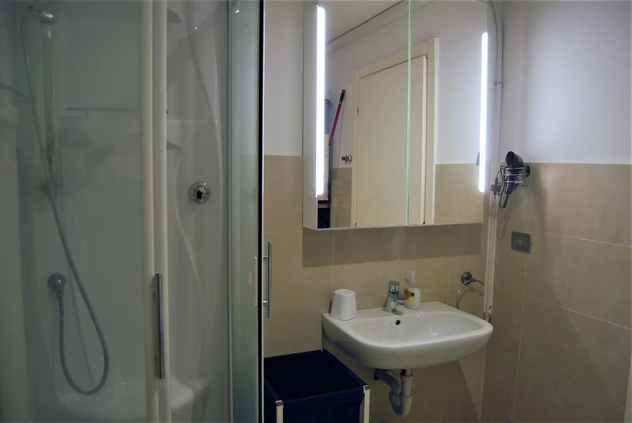 サヴォーナModern & Bright Flat - 2 Min From The Seaアパートメント エクステリア 写真